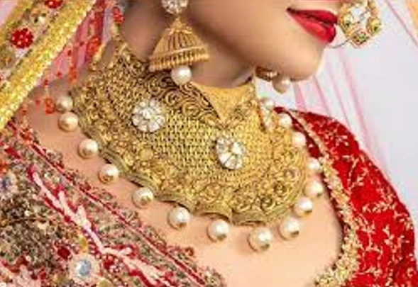 Gold price in Pakistan sees huge increase