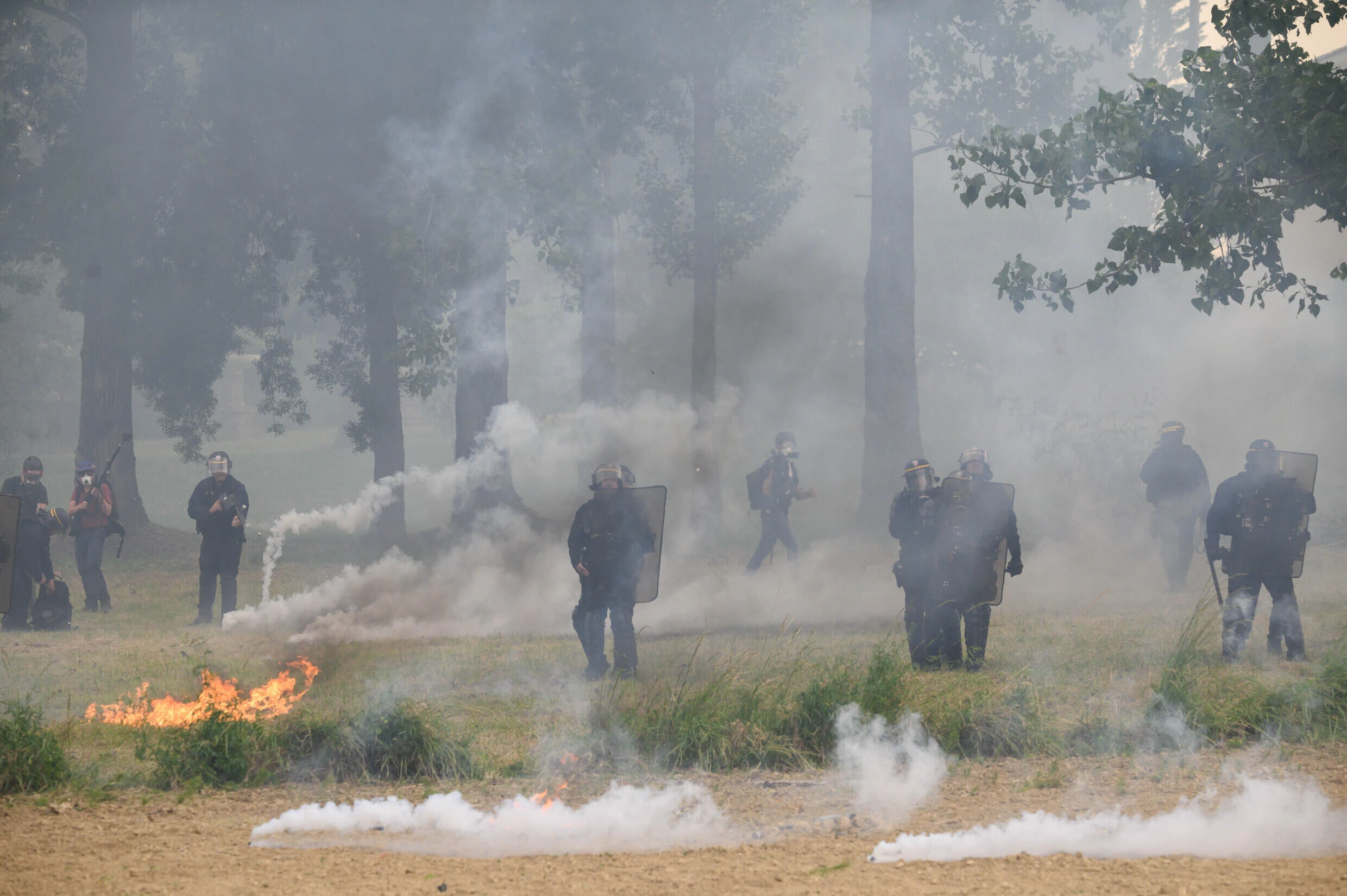 Five hurt as police, activists, clash at French motorway protest