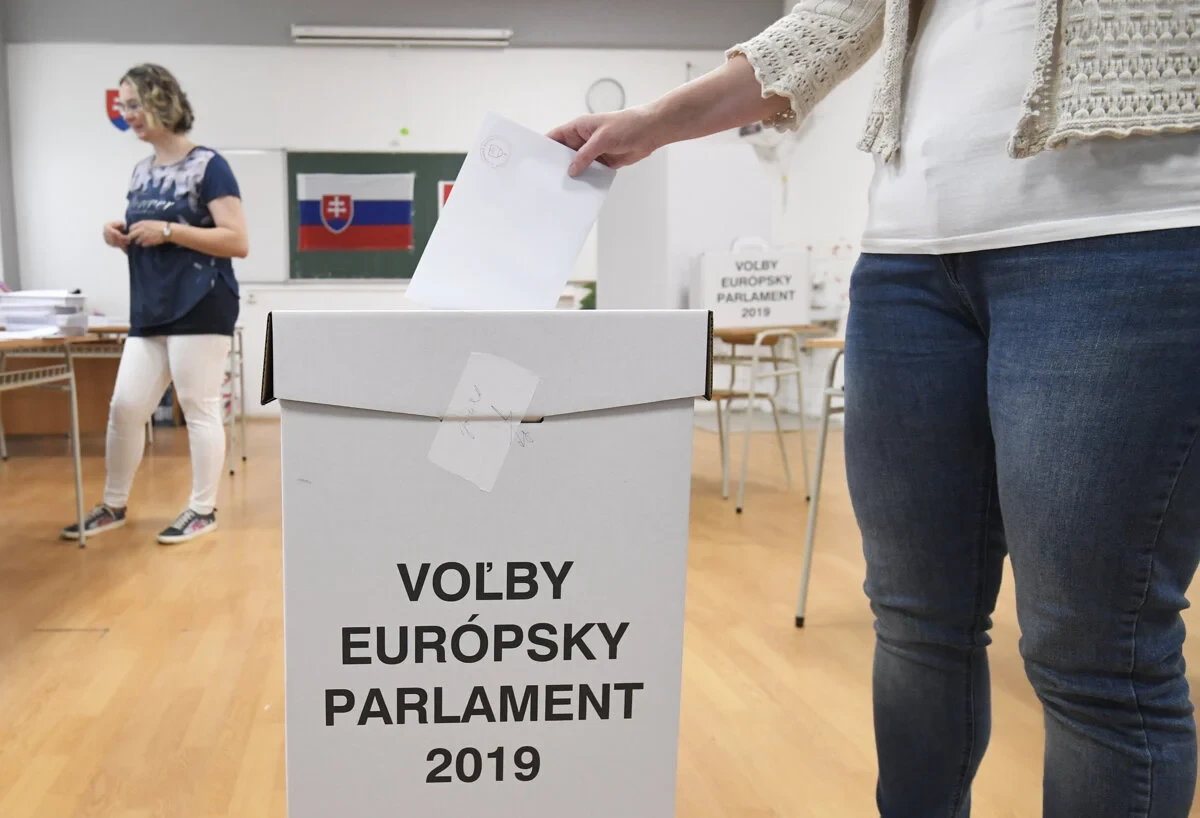 Voters head to the polls on final day of EU elections