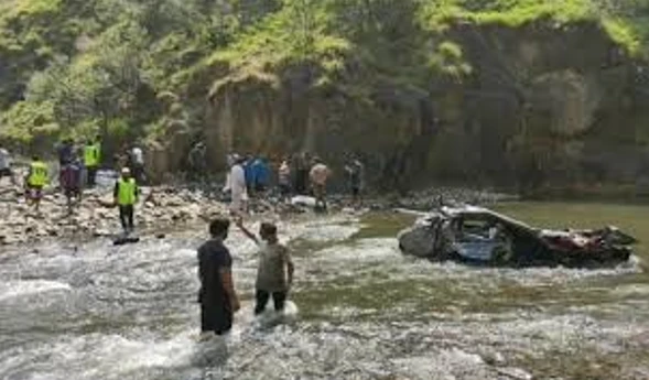 Four people die, two injure as car fell into river in Upper Dir