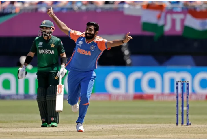 India beat Pakistan by 6 runs in a thriller