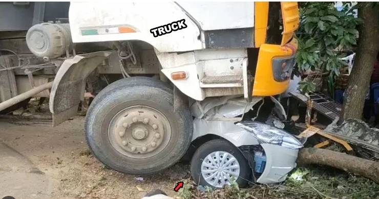 Six die in Kharian and Zhob road accidents