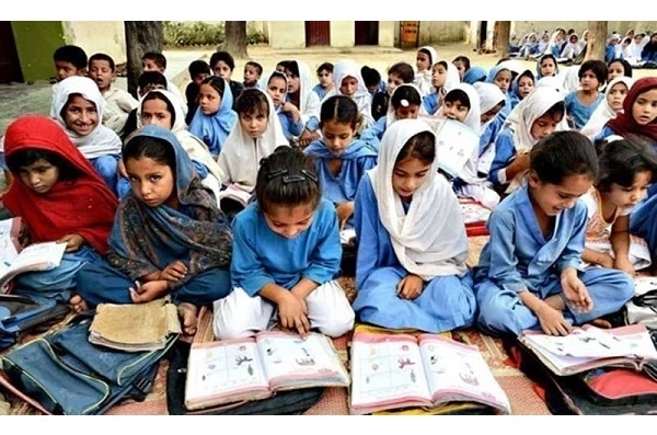 Federal Govt may bring 204pc increase in Ministry of Education’s development budget