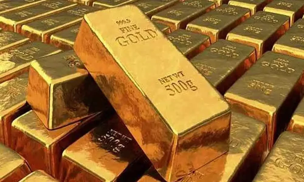 Gold rates in Pakistan hit new heights following global trend