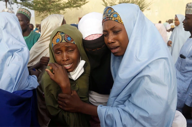 Nigeria gunmen kill 26, kidnap dozens