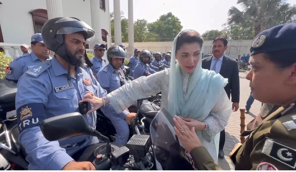 Punjab CM Maryam launches Traffic Response Unit in Lahore