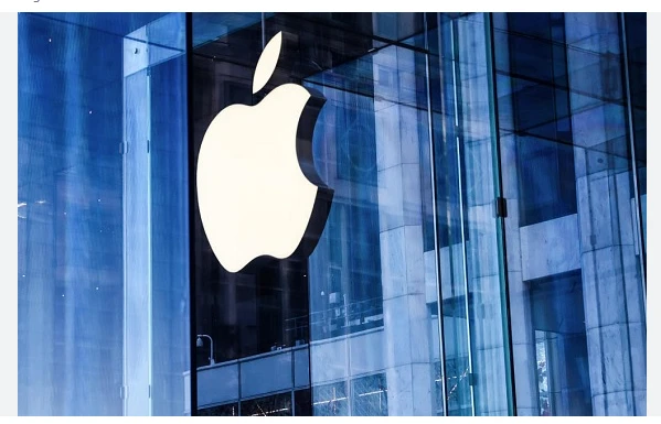 Apple briefly reclaims title of world's most valuable company