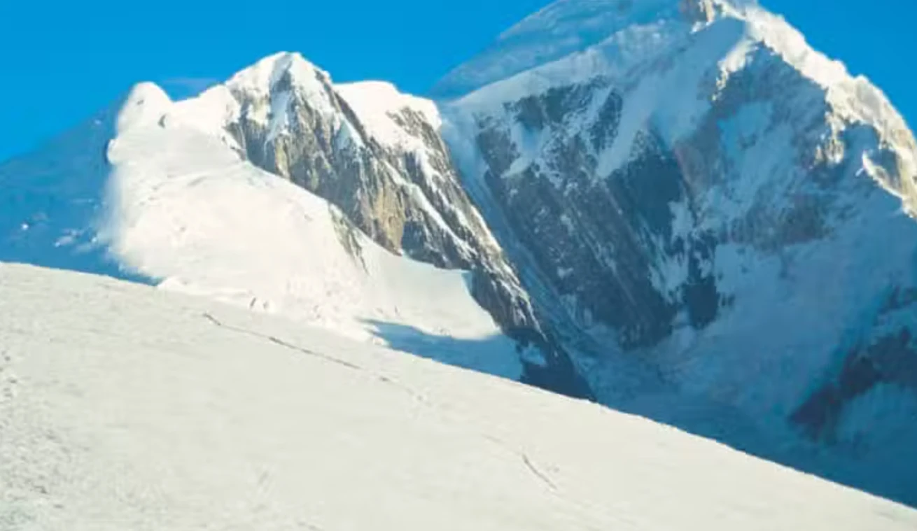 Two missing Japanese climbers spotted in Pakistan's north