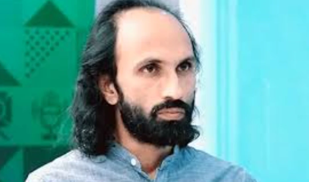 Poet Ahmed Farhad freed on Azad Kashmir court’s orders  