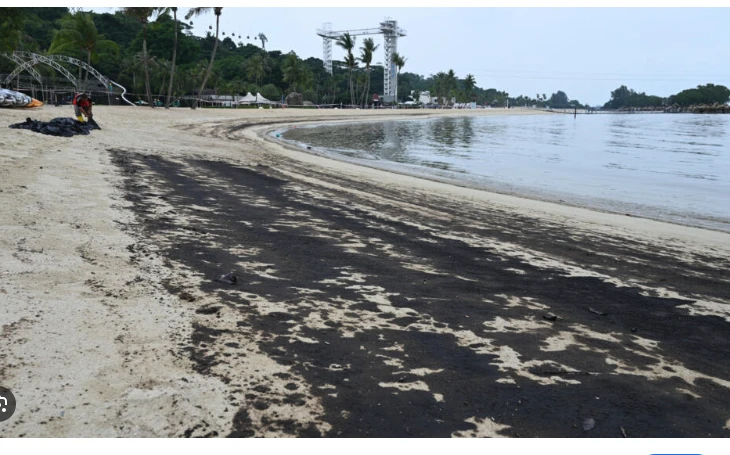 Singapore's Sentosa island beaches closed due to oil spill