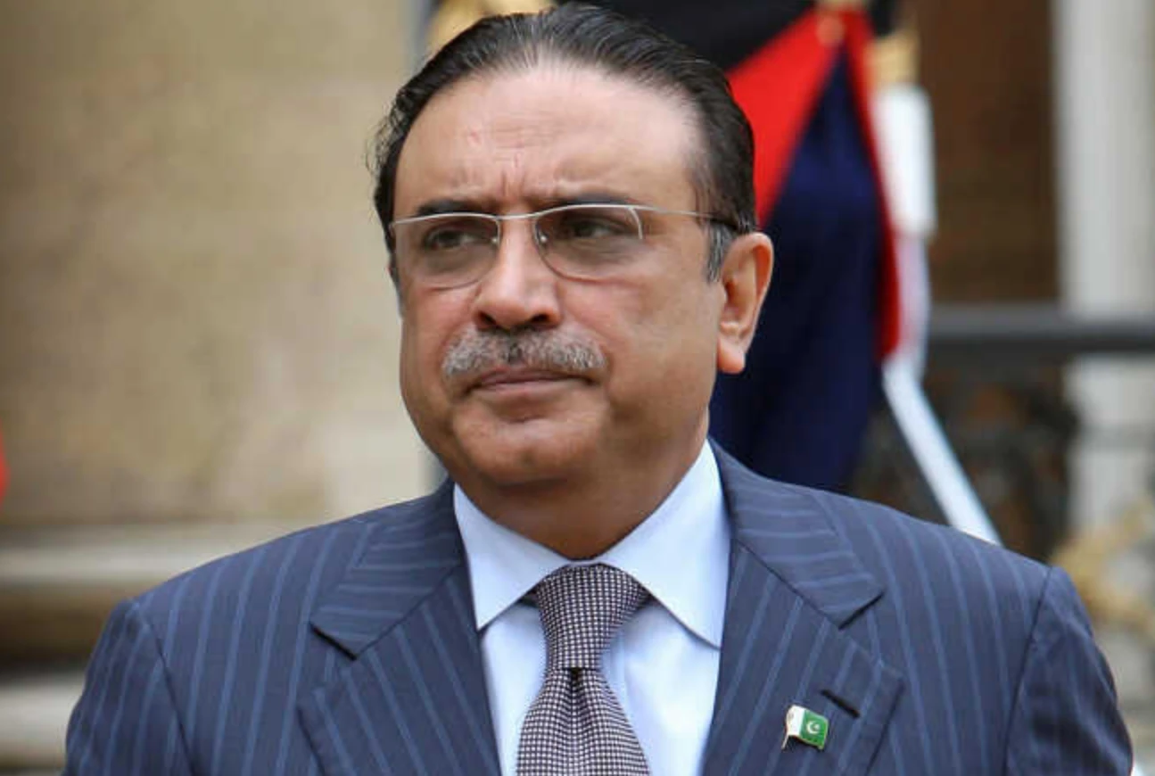 President Zardari extends Eid greetings