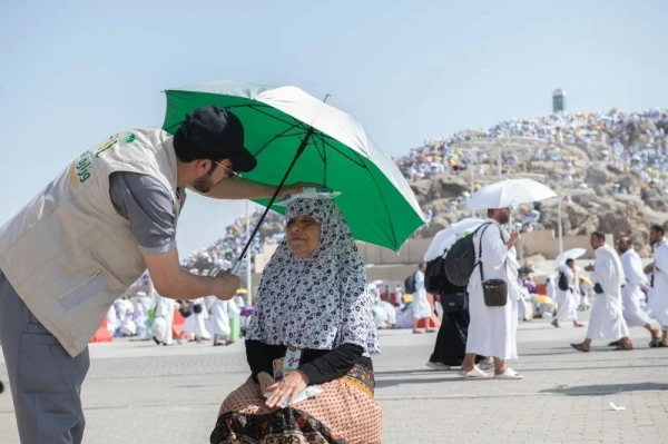 Saudi warns of heat spike as hajj winds down, deaths reported