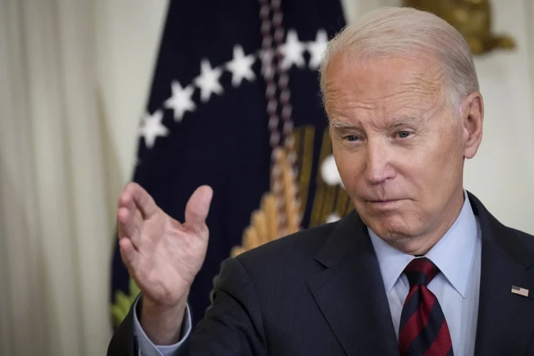 Biden seeks to relax visa rules in wake of crackdown on illegal border crossers