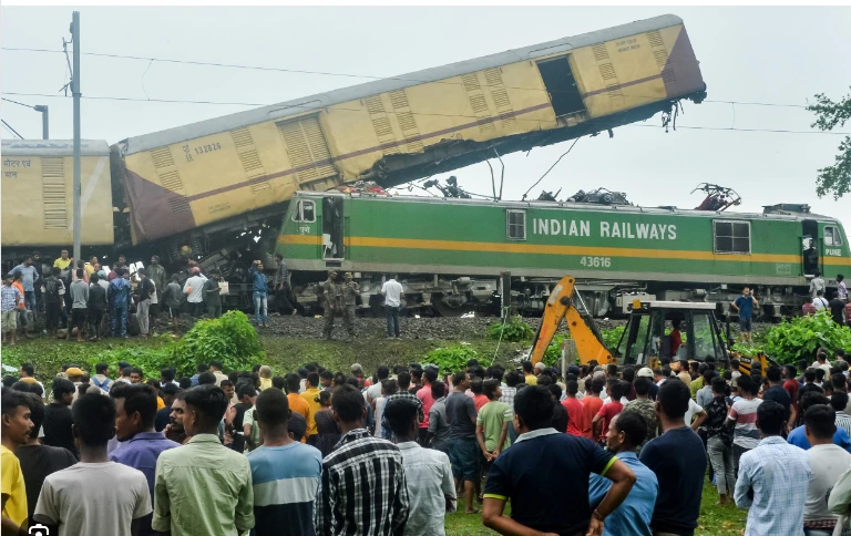 Survivors recall horror of deadly double Indian train crash