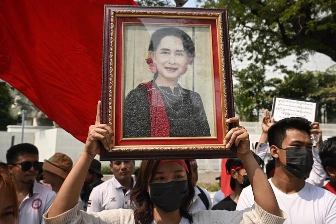 Myanmar authorities arrest 22 for marking Suu Kyi's birthday: media