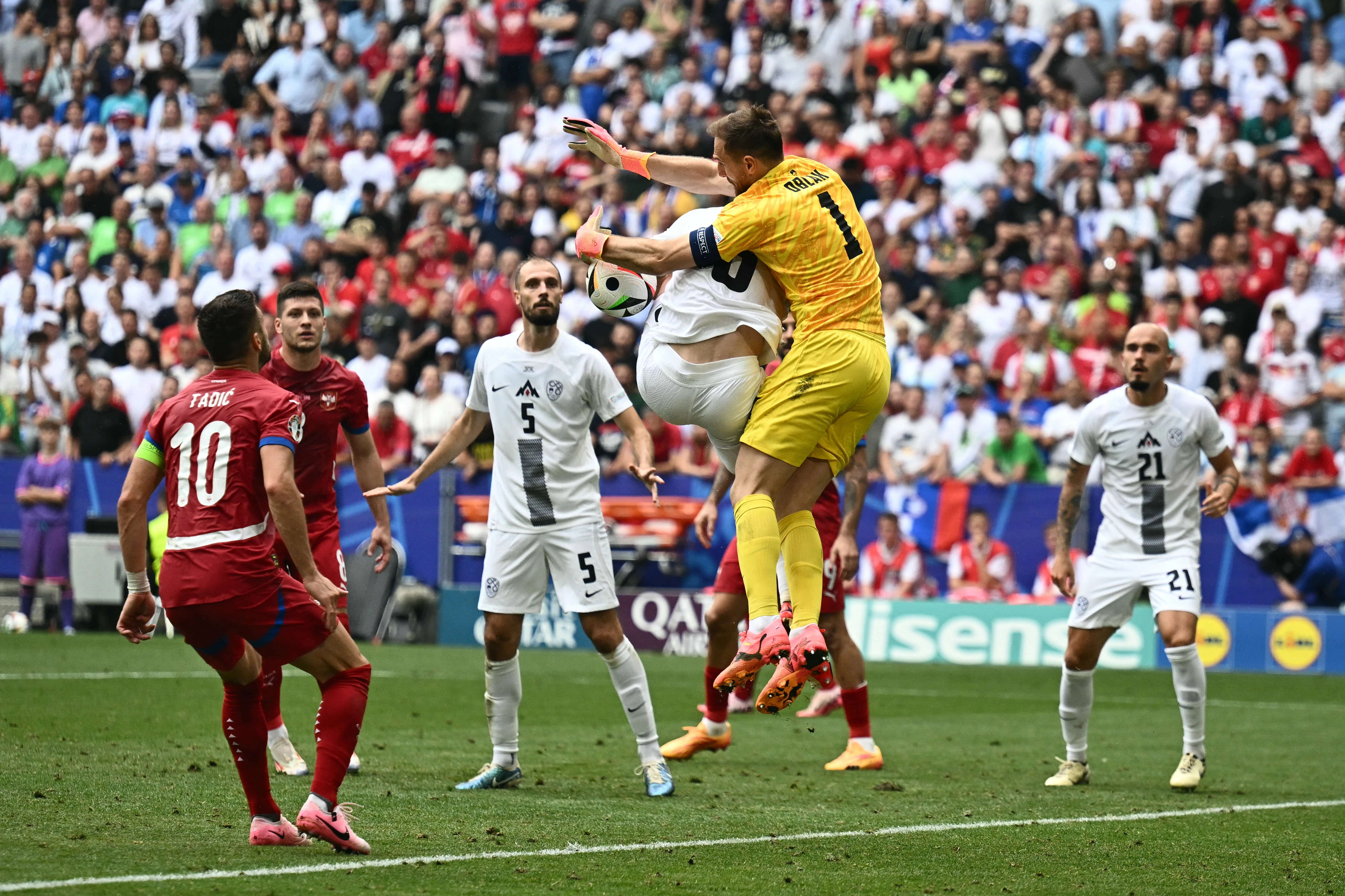 Jovic rescues Serbia draw against Slovenia at Euro 2024