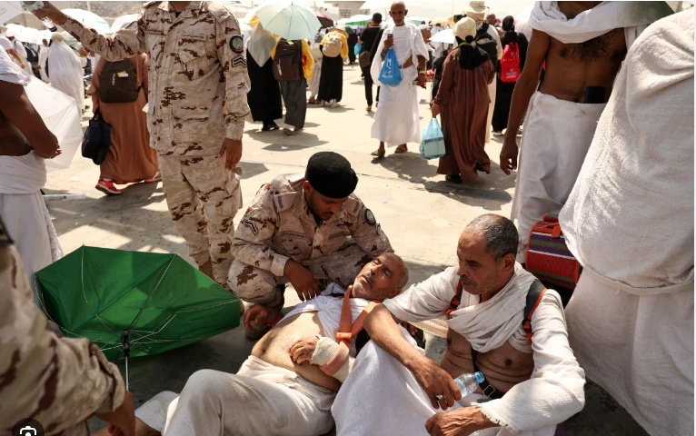 Many Pakistanis among dead as toll tops 1,000 after Hajj marked by extreme heat