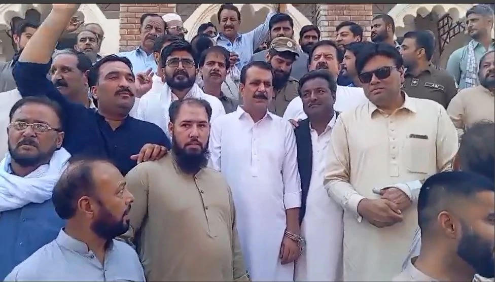 Rawalpindi’s court approves bail of PTI workers