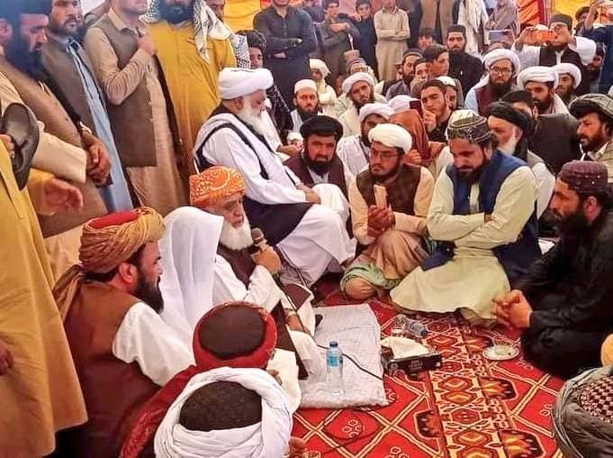 JUI-F chief Maulana Fazl visits residence of Qazi Asmat Ullah to condole with his family