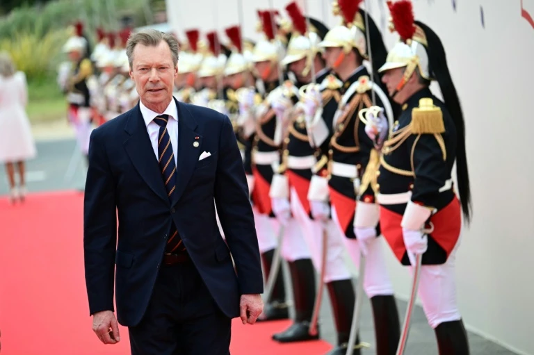 Luxembourg Grand Duke announces start of handover to son