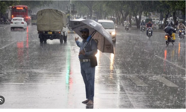 Monsoon to hit Pakistan next month