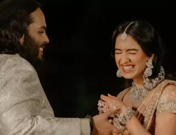 ‘No sweet in sweet box’: Anant Ambani, Radhika ‘expensive’ wedding card causes humor on Internet