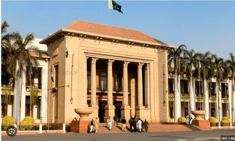 Entry of 11 'unruly' SIC-PTI MPAs banned in Punjab Assembly