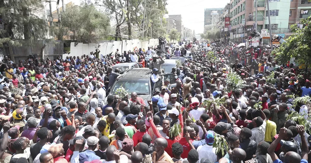 Tribute march held in Kenya after deadly anti-govt protests