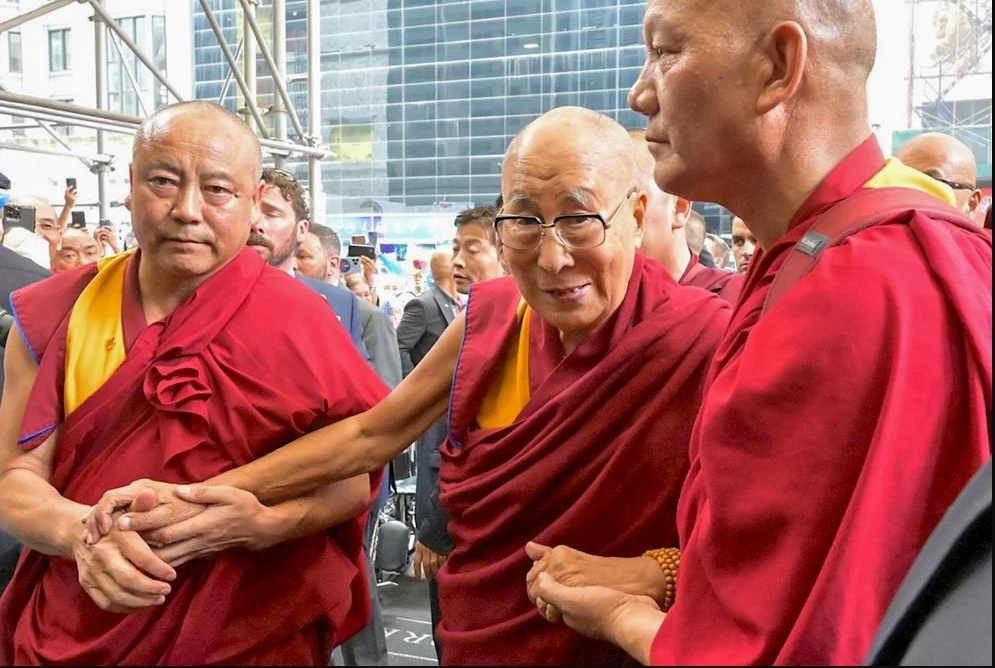 Dalai Lama says in good health after US knee surgery