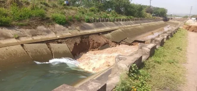 Fissure in Jaranwala canal affects nearby villages  