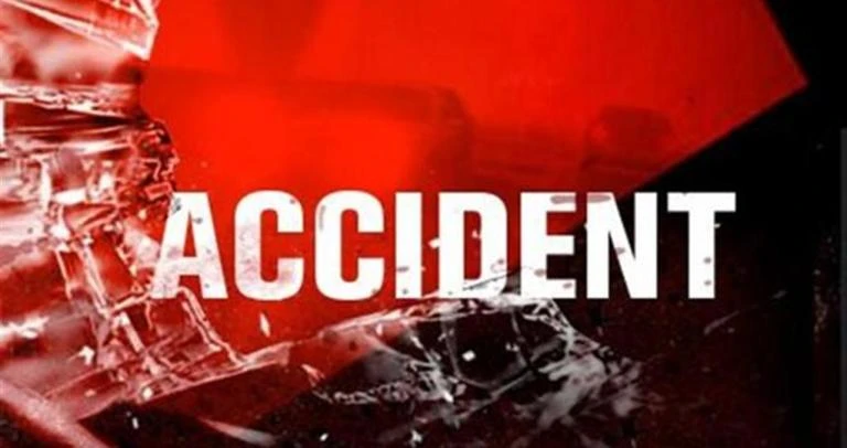 Truck overturns on National Highway in Nawabshah, killing one