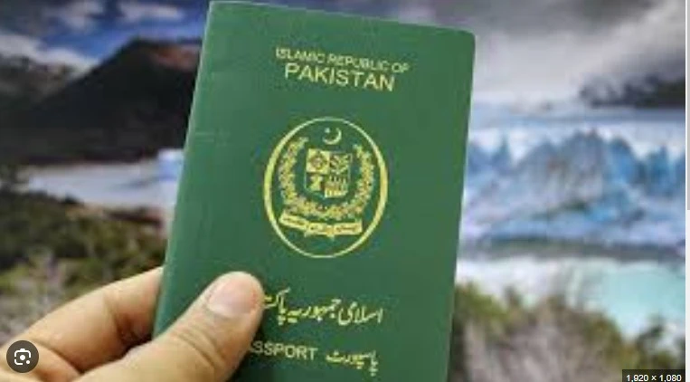 11, 000 Pakistani passports were issued to Afghan nationals from 2010 to 2012