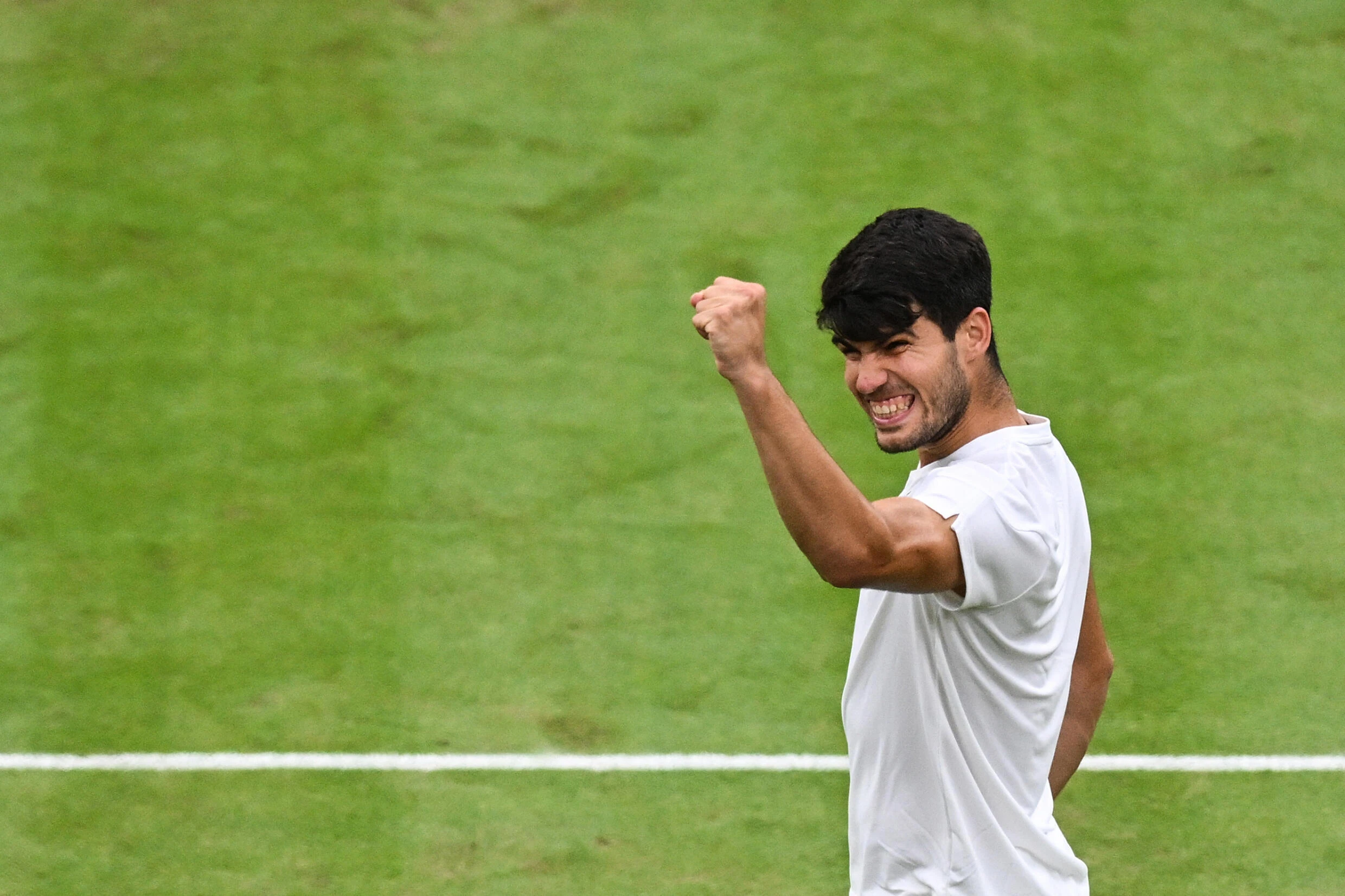 Alcaraz sets up repeat Medvedev Wimbledon semi-final