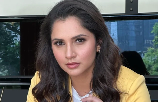 ‘Crying on prayer mat…’: Sania Mirza shares latest post