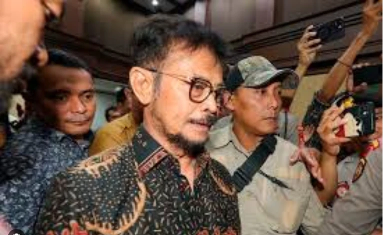 Indonesian ex-minister jailed for 10 years over graft