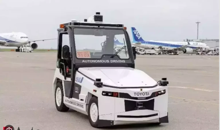 Tokyo airport trials driverless cargo vehicle