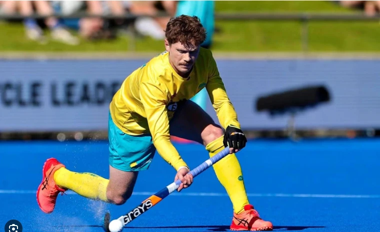 Australia hockey player amputates part of finger for Olympics