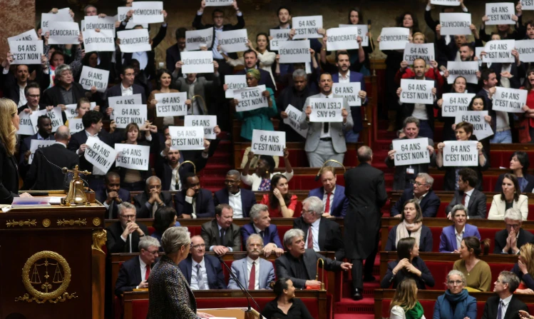 Botched vote in new French parliament sparks fraud claims