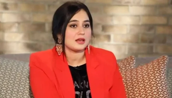 ‘I have filed Khula’, says Ayesha Jahanzeb while refuting settlement with husband