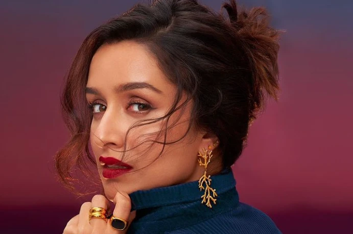 Shraddha Kapoor shares meme featuring dad Shakti Kapoor