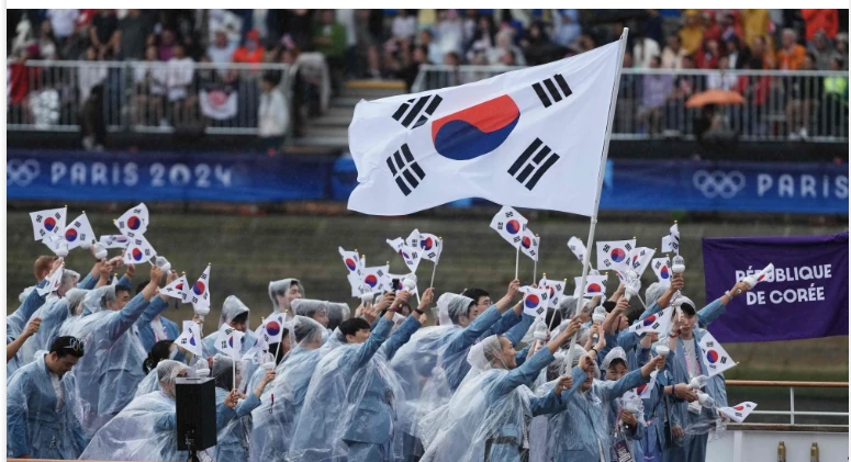 IOC apologises for South Korea gaffe in Paris opening ceremony