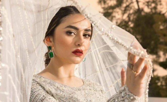 Why Yumna Zaidi is still single?