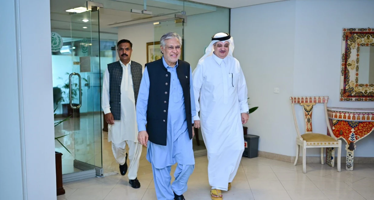 Deputy PM, Saudi envoy discuss education and bilateral ties