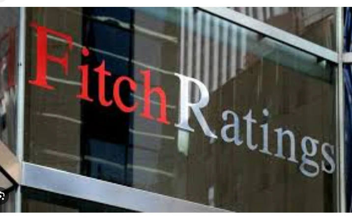 Fitch upgrades Pakistan’s rating to CCC+