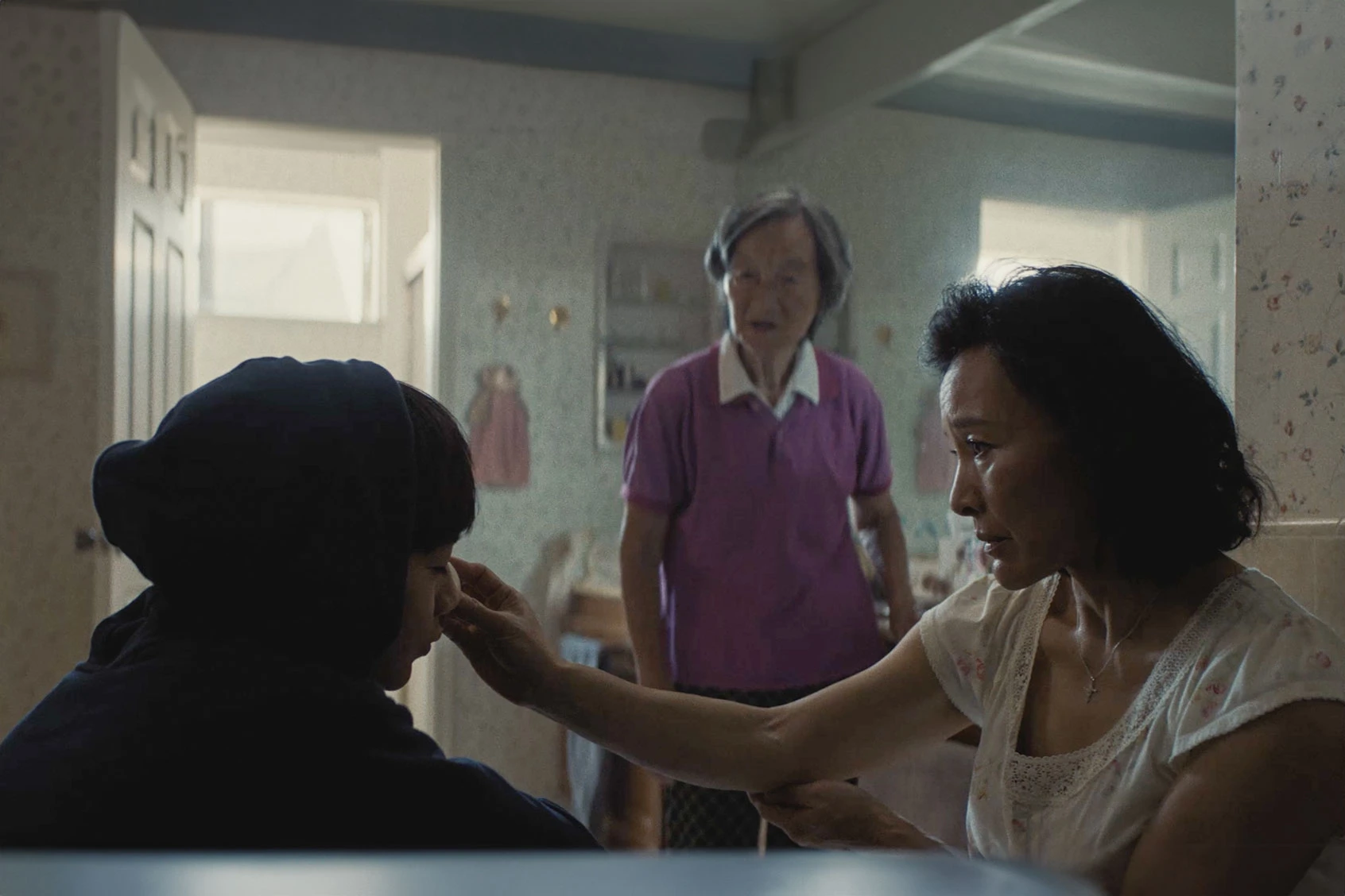 'I'm still here': Joan Chen plays thwarted immigrant mom in 'Didi'