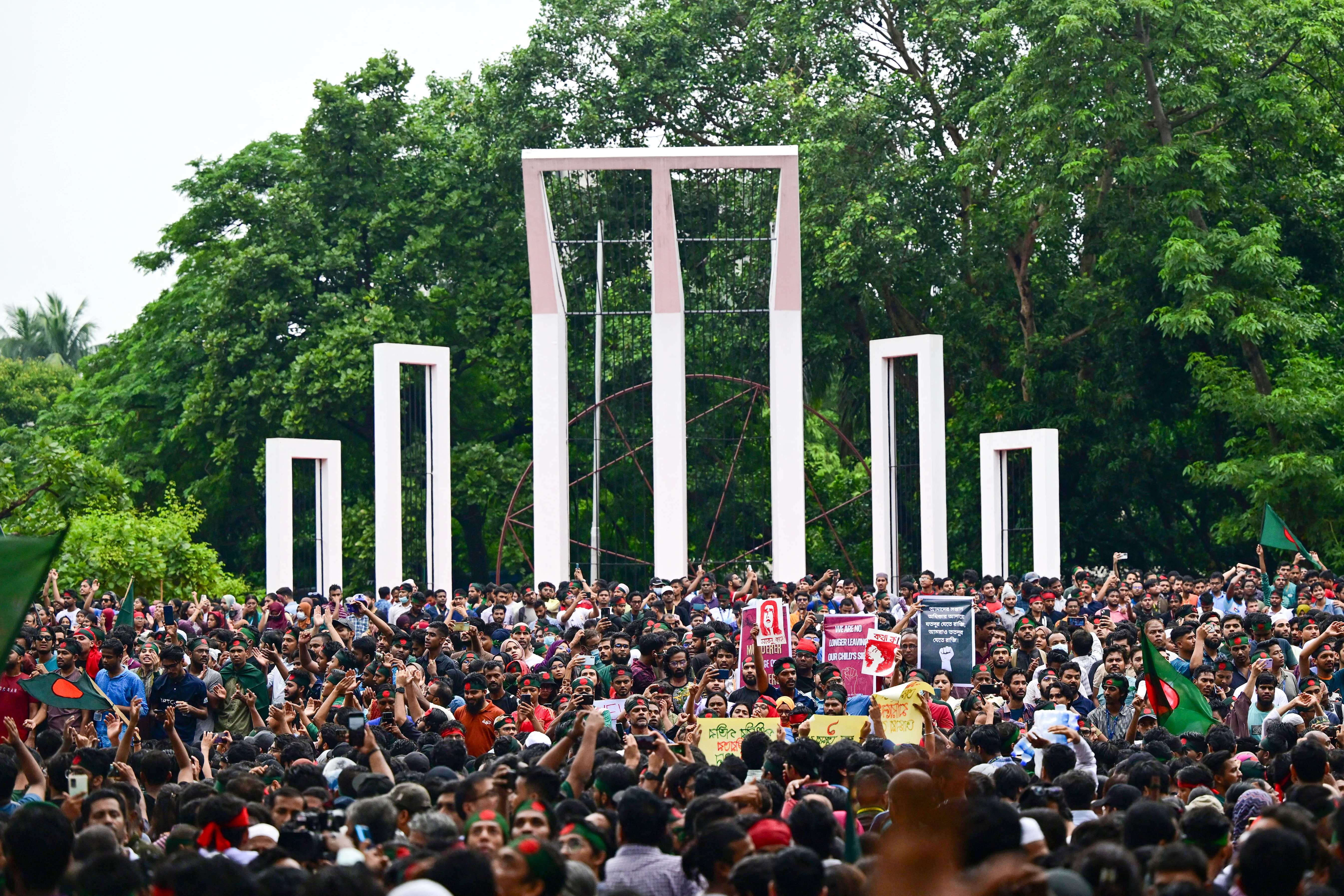 Student-led protests escalate in Bangladesh, pressuring PM to resign