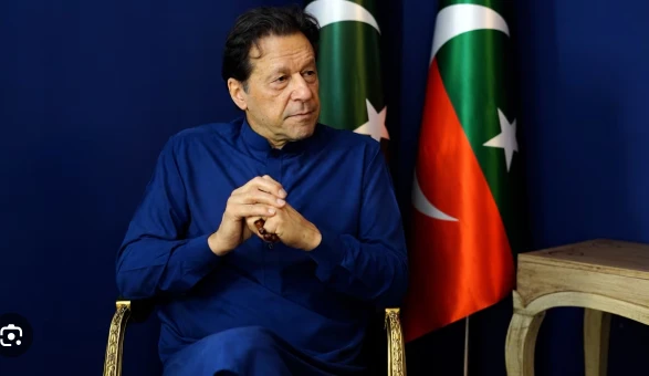 Imran Khan says would be 'foolish' not to have good relations with army