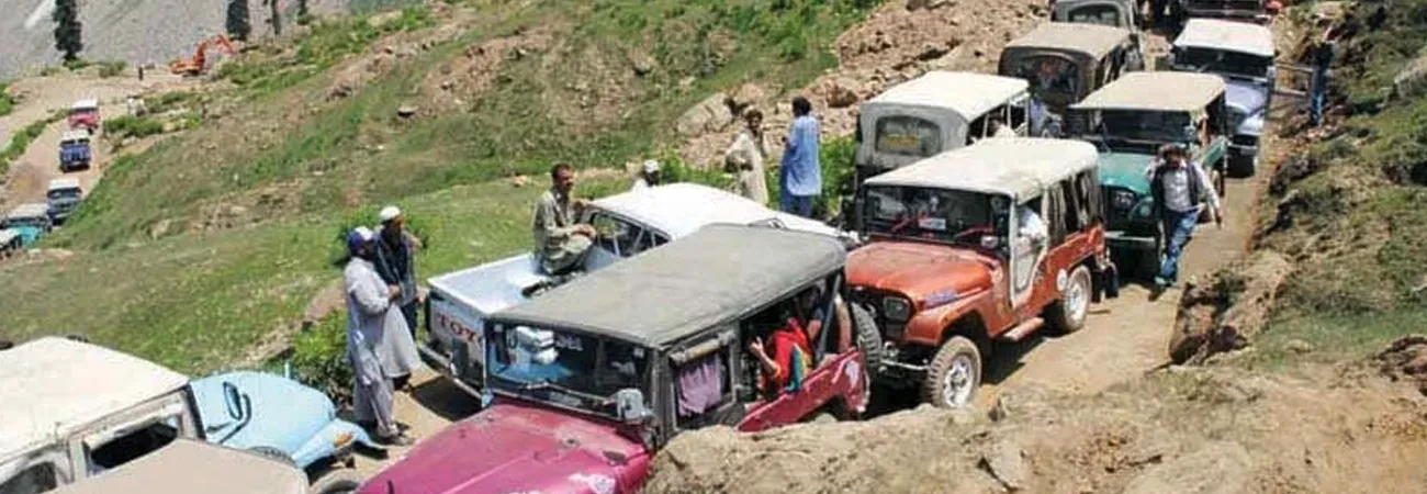 Tourists evacuated as Kaghan Valley's ground link restored