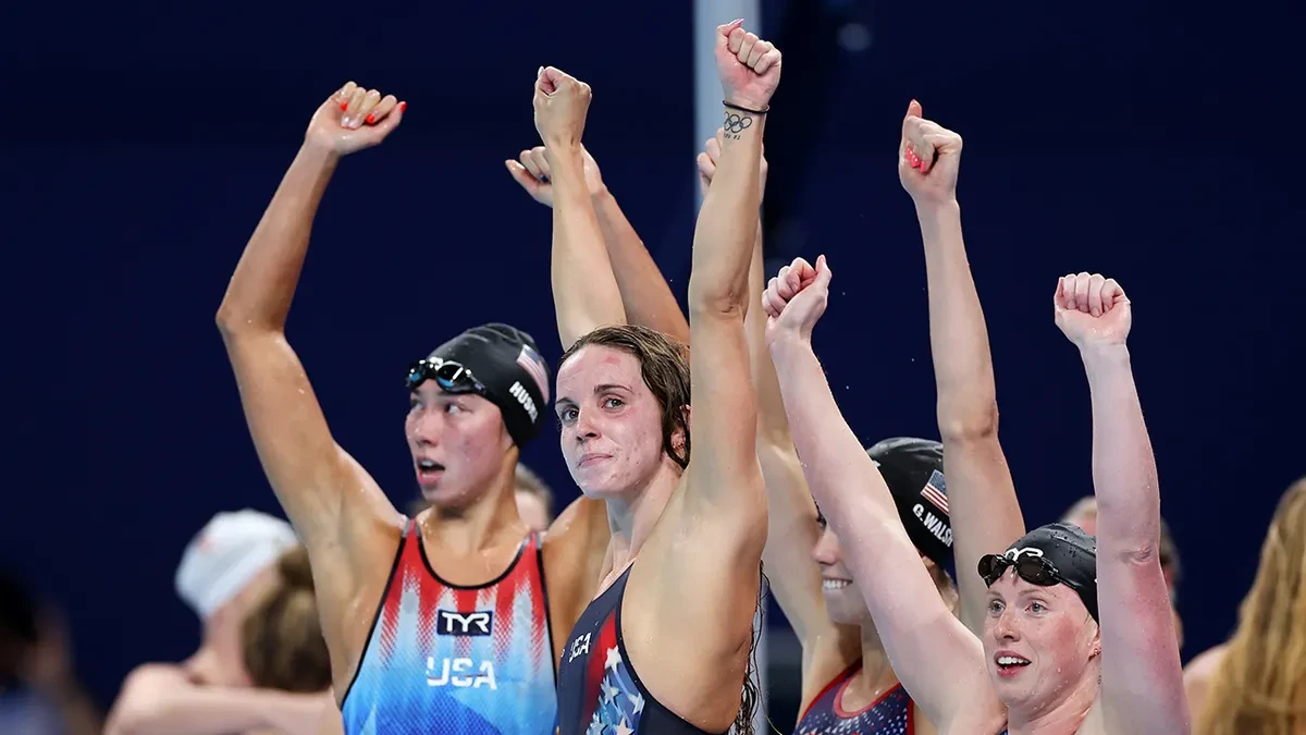 US sets world record to win gold in women's 4x100m Medley at Olympics