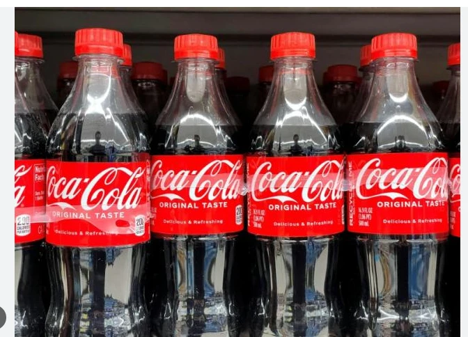 Health experts urge Olympics to cut ties with Coca-Cola